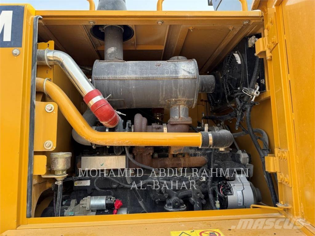 SEM MACHINERY SEM921 Graders