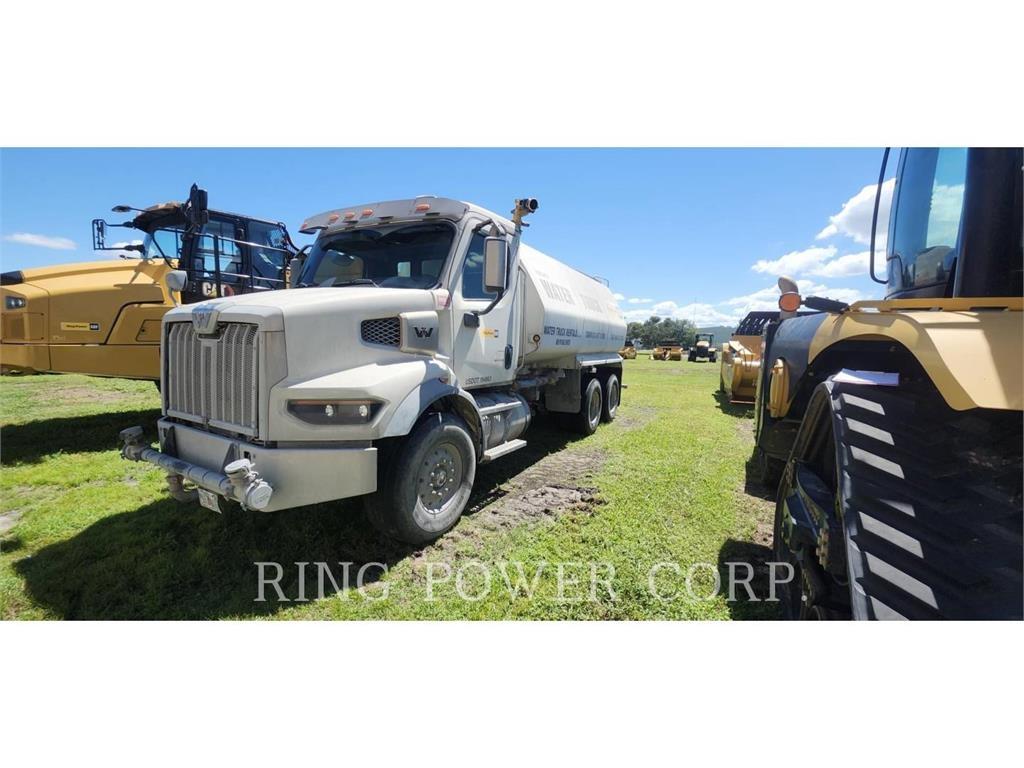 United WT5000 Tanker trucks