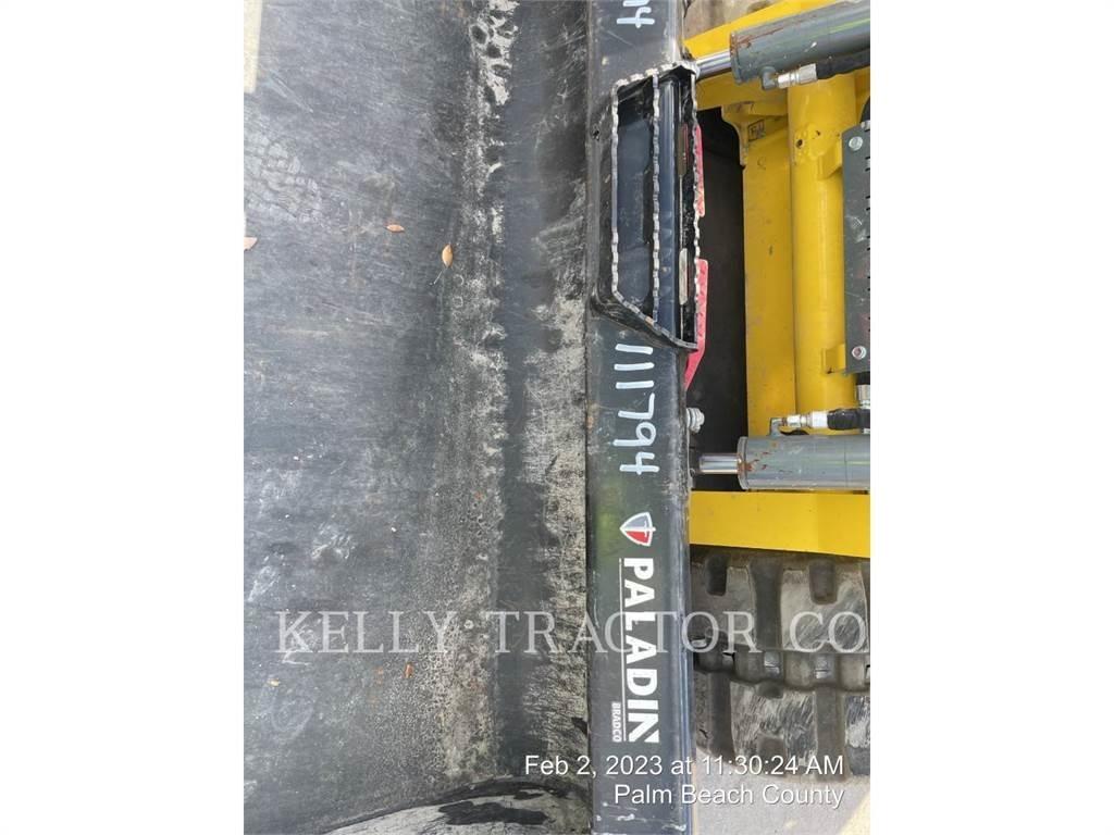 Wacker ST31 Crawler FEL's