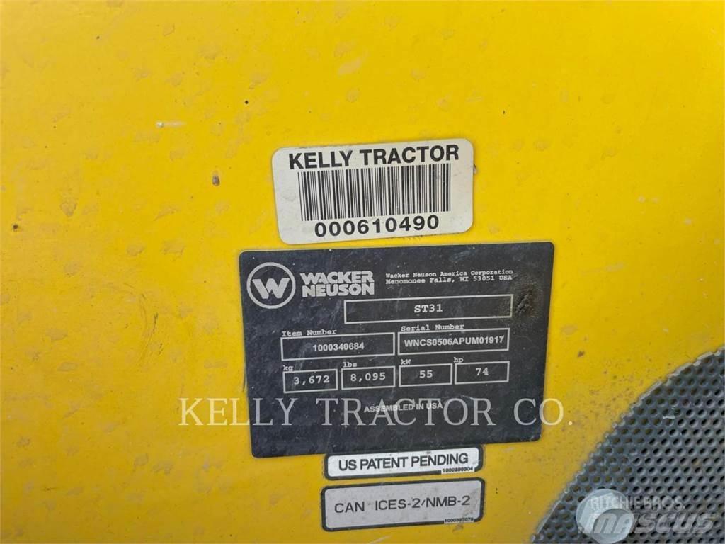 Wacker ST31 Crawler FEL's