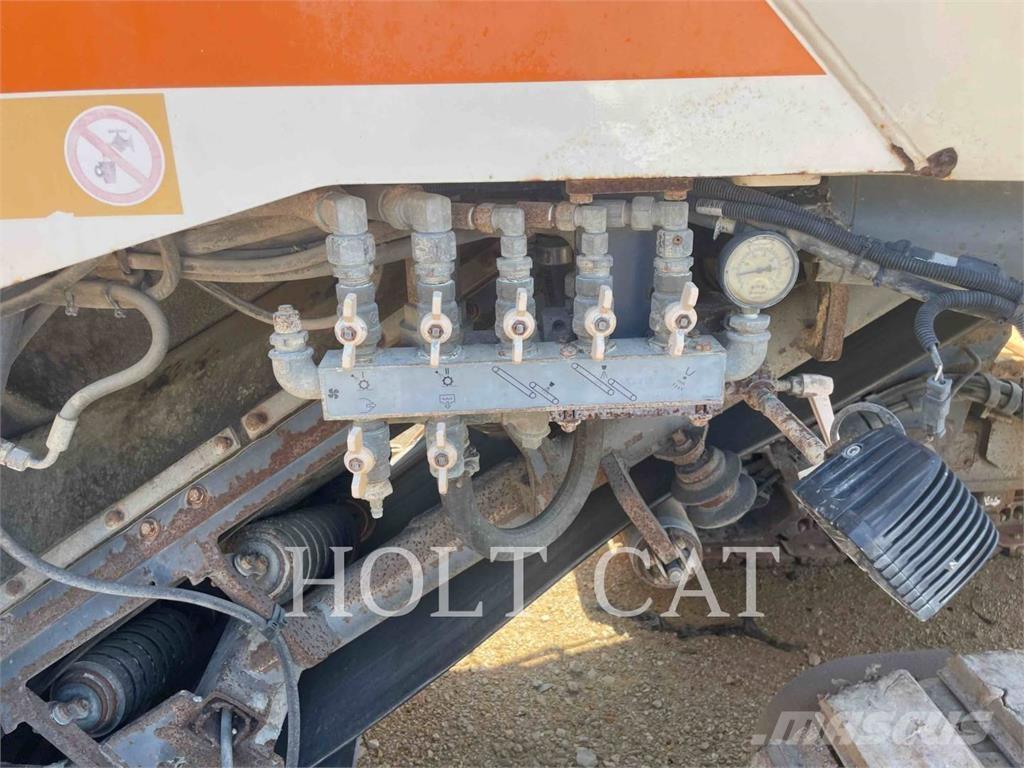 Wirtgen W220 Asphalt cold milling machines