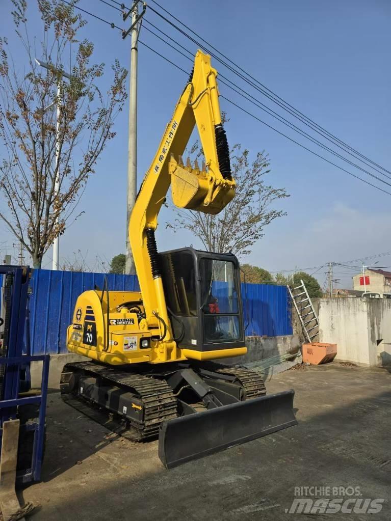 Komatsu PC 70 Mini excavators < 7t