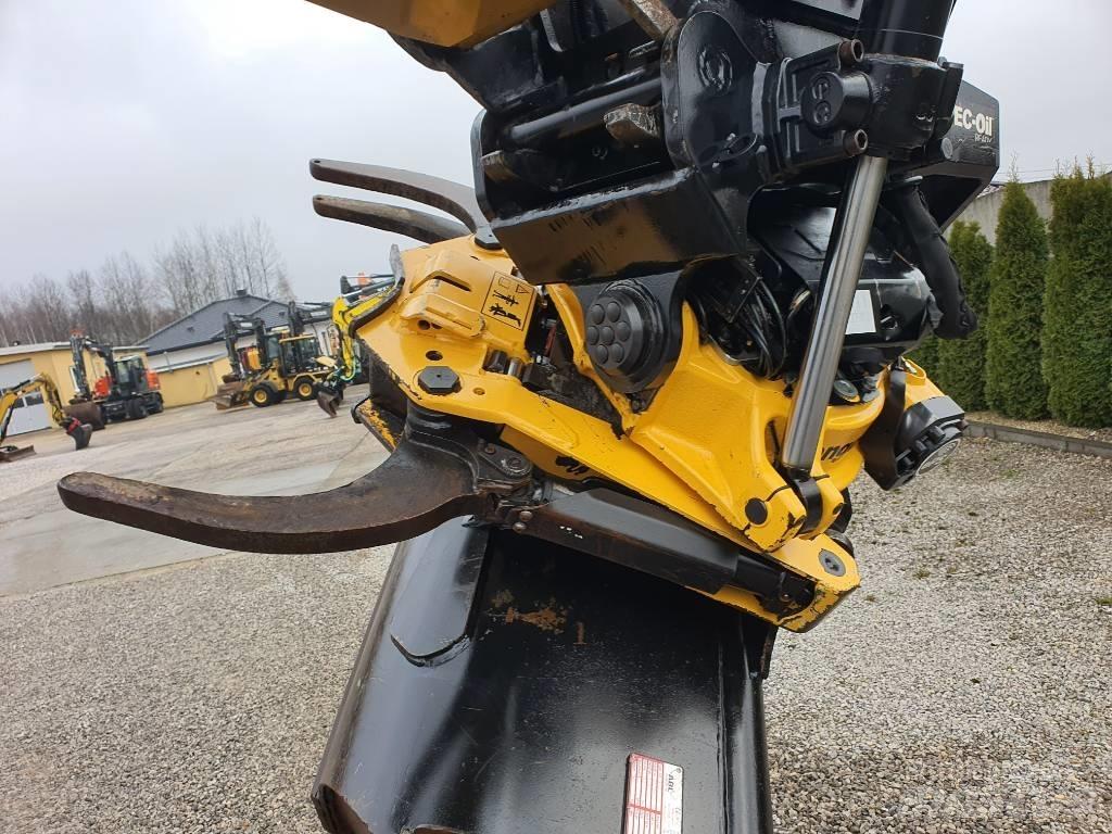 CAT M 318 F Wheeled excavators