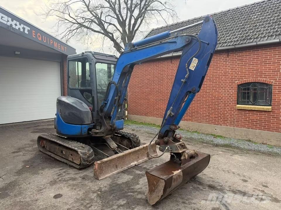 Hitachi ZX 35 U-2 Mini excavators < 7t