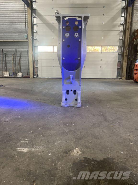 FRD F19 Hammers / Breakers