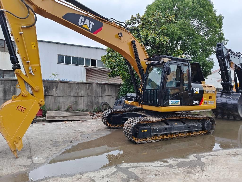 CAT 320 D2 Crawler excavators