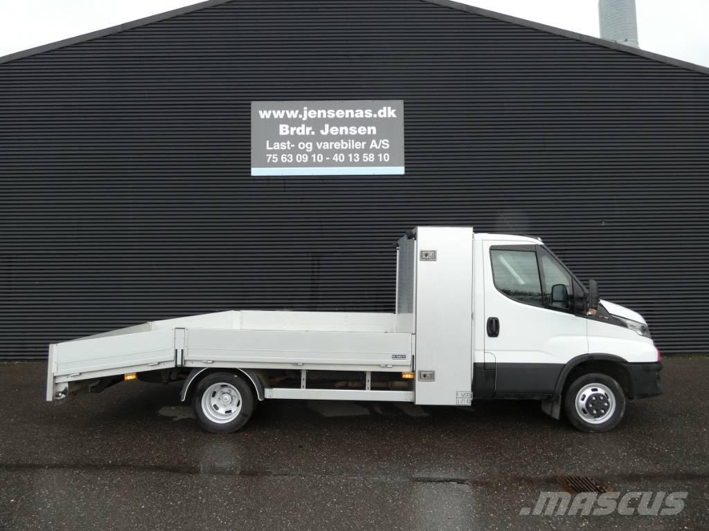 Iveco 50C 18 Car carriers