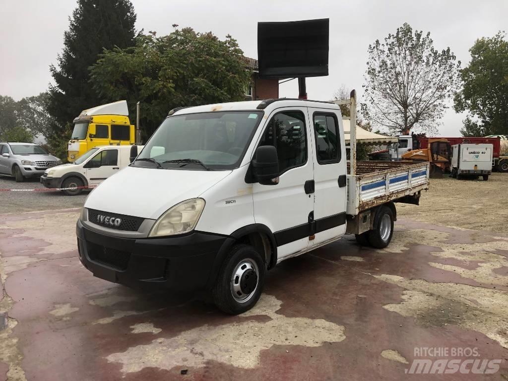 Iveco Daily 35-110 Van Body Trucks