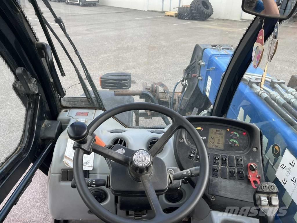 New Holland LM7.35 Farming telehandlers