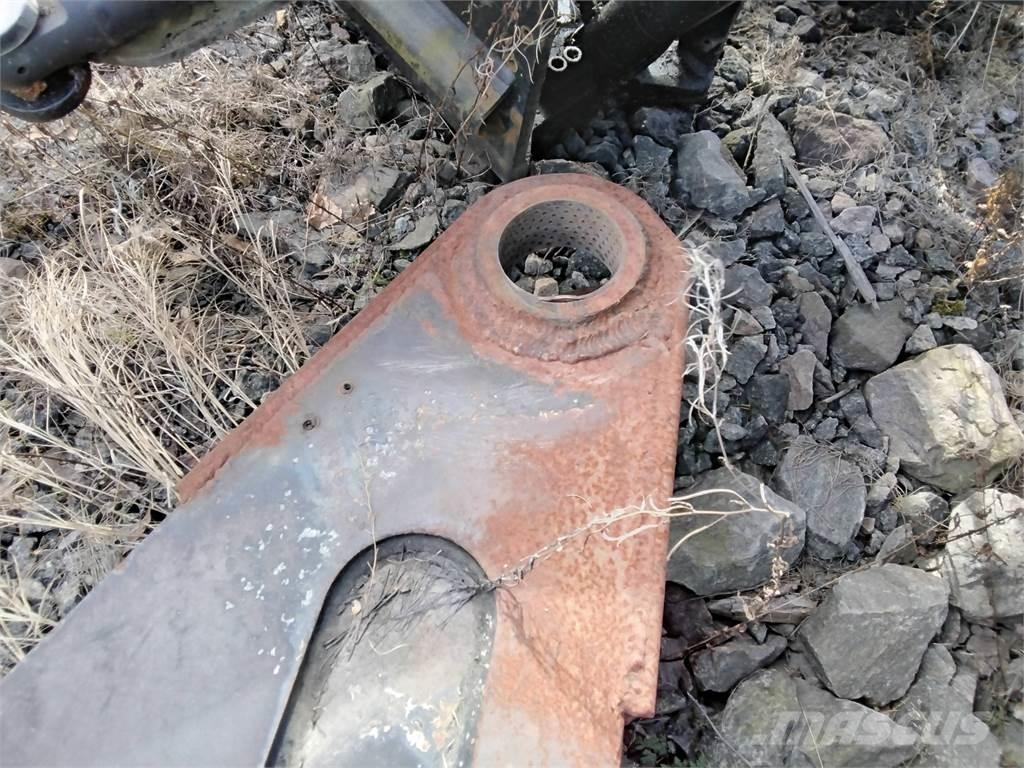 Loglift L181V Harvester cranes