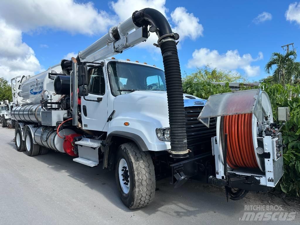 Freightliner 114 SD Sewage disposal Trucks