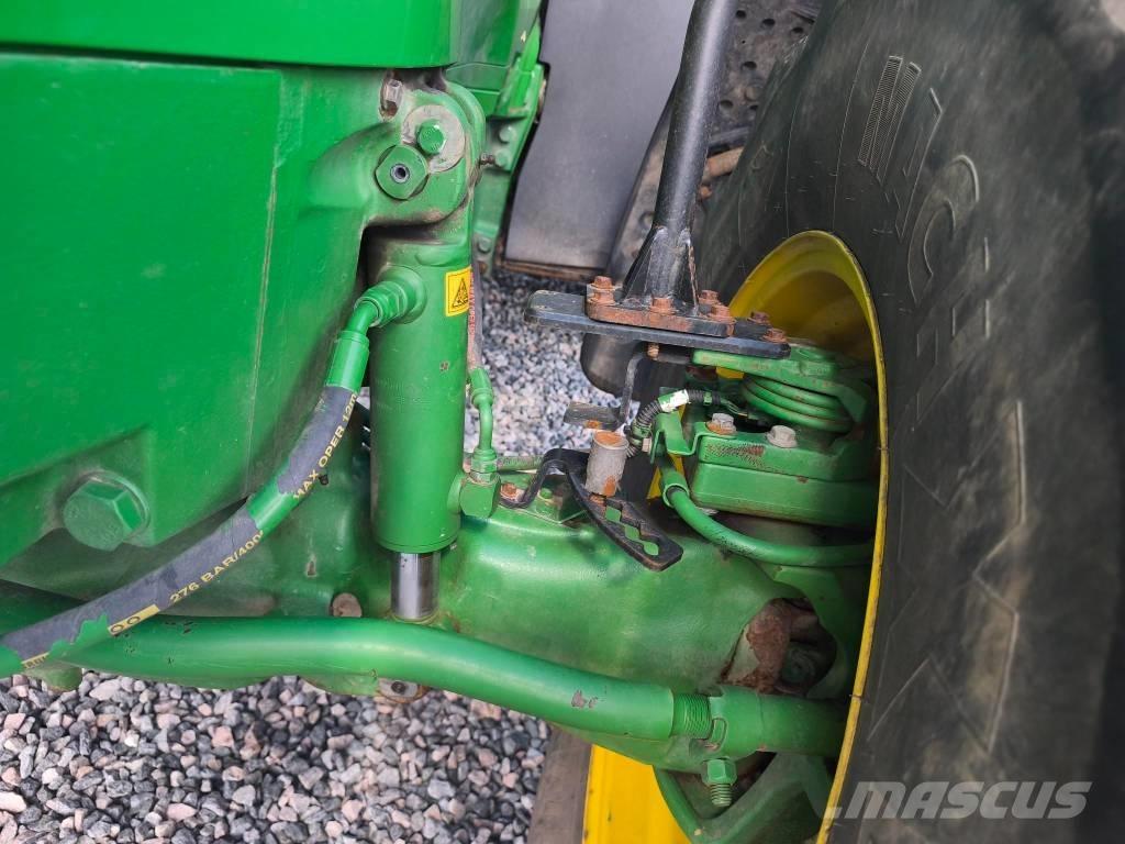 John Deere 7230 R Tractors