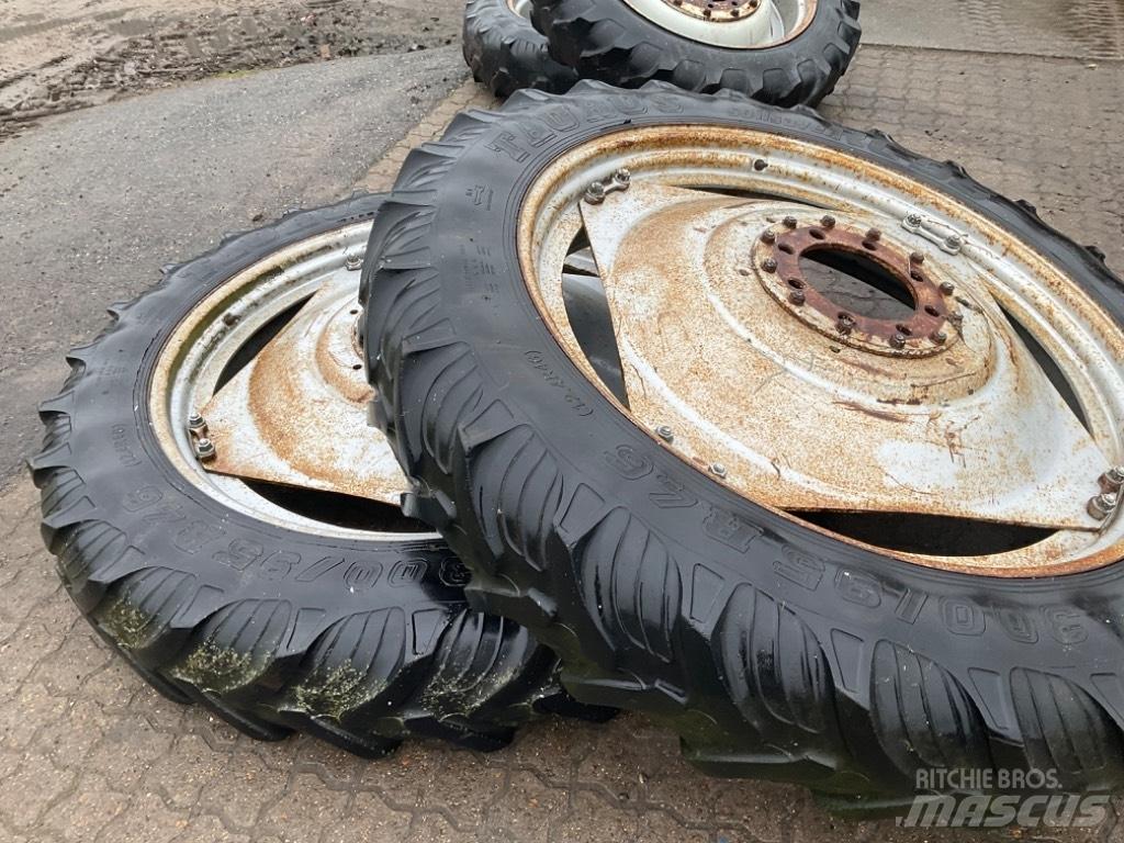  Sprøjtehjul Other tractor accessories