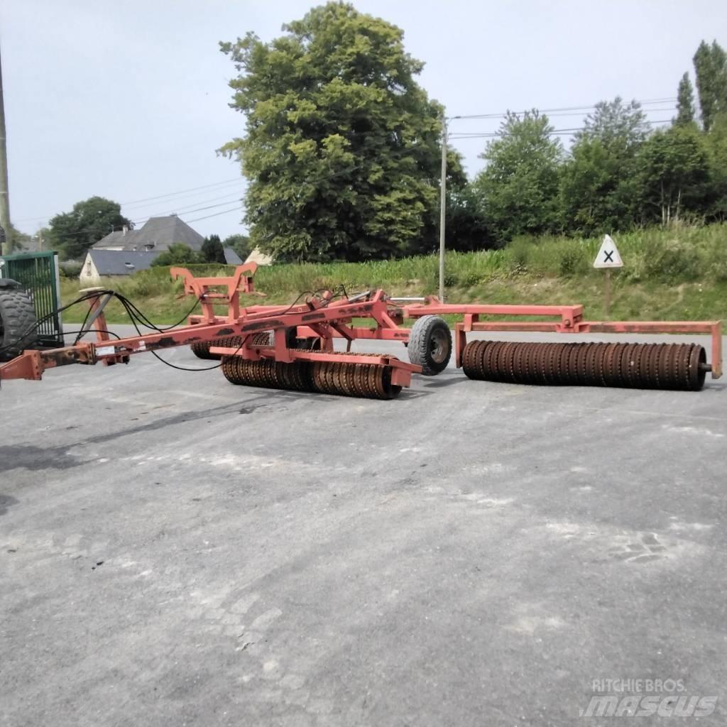 Quivogne ROLLMOT 830 Farming rollers