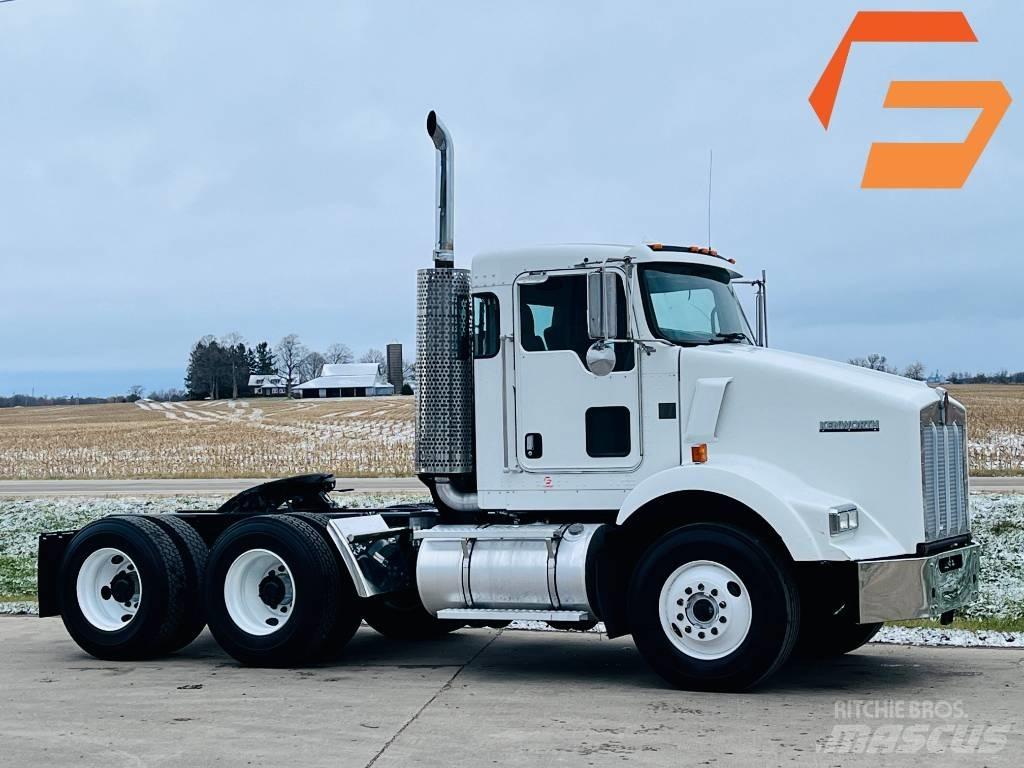 Kenworth T 800 Truck Tractor Units