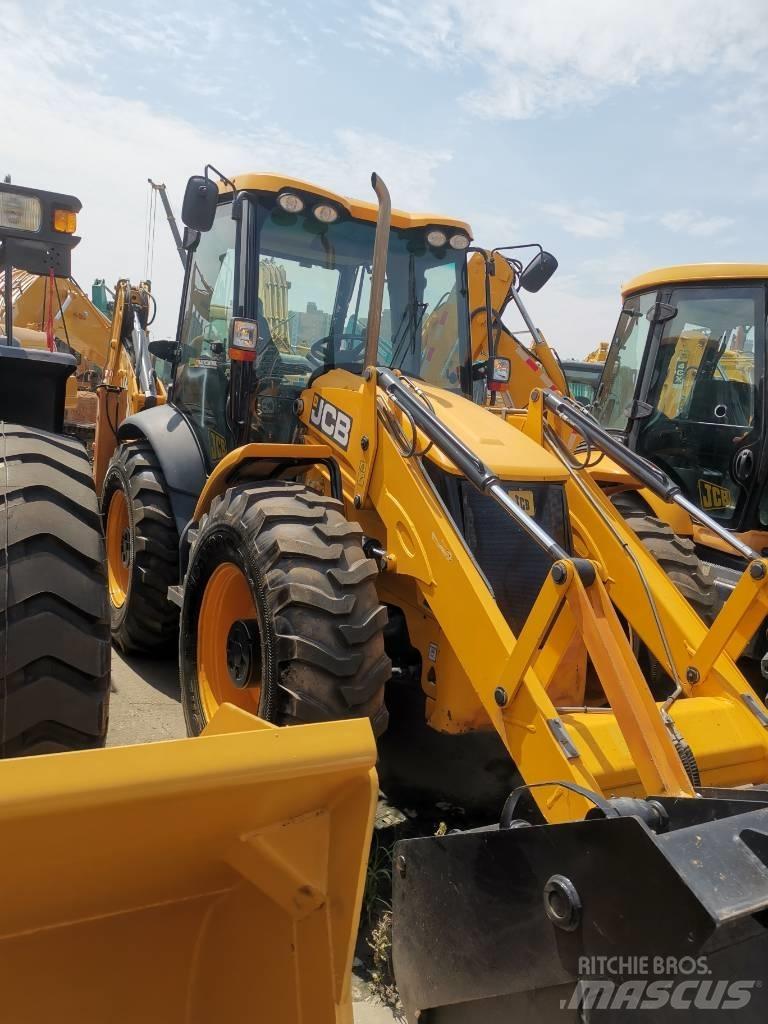 JCB 4 CX TLB's