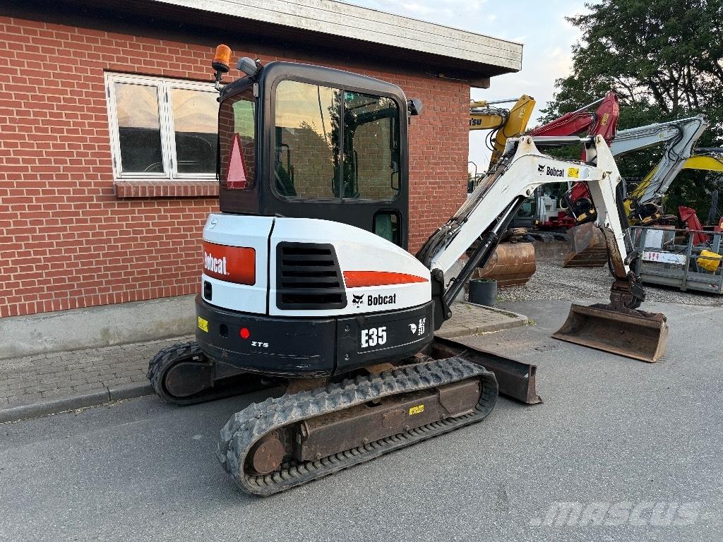 Bobcat E 35 Mini excavators < 7t
