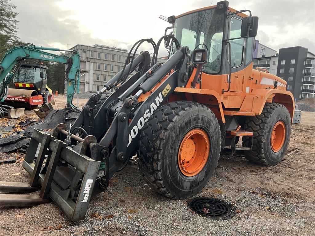 Doosan DL 200 Wheel loaders