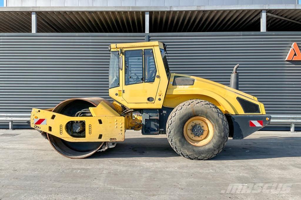Bomag BW 213 DH-4 Single drum rollers