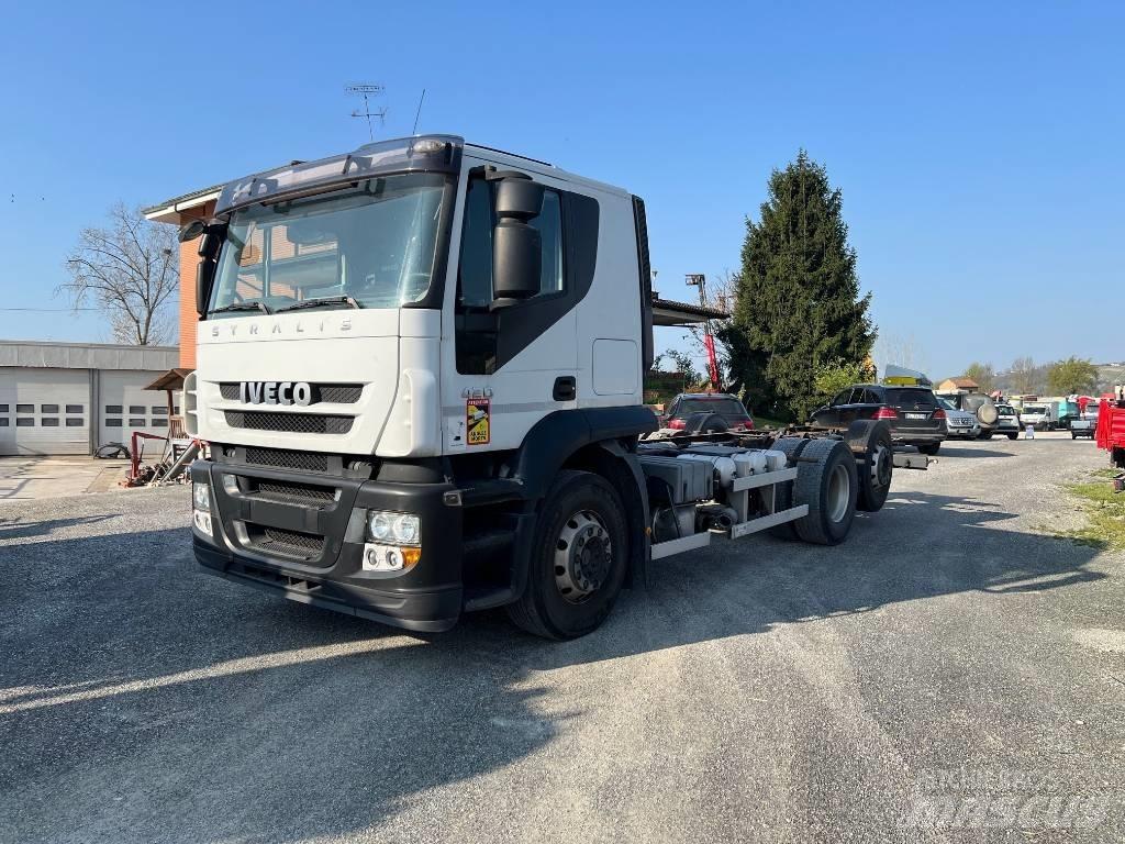Iveco Stralis 420 Car carriers