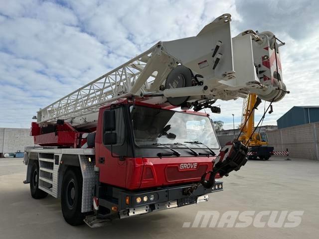Grove GMK 2035 E All terrain cranes