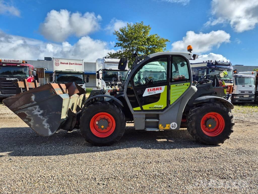 CLAAS Scorpion 7044 Farming telehandlers