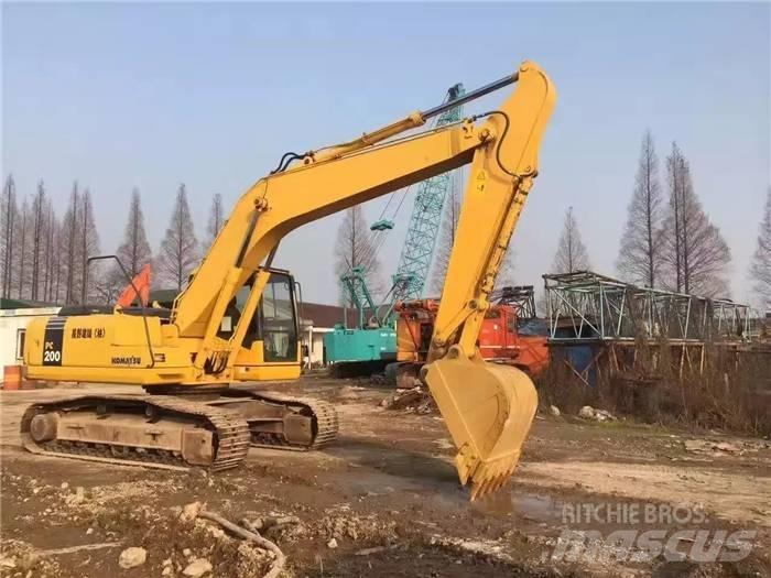 Komatsu PC 200-7 Crawler excavators