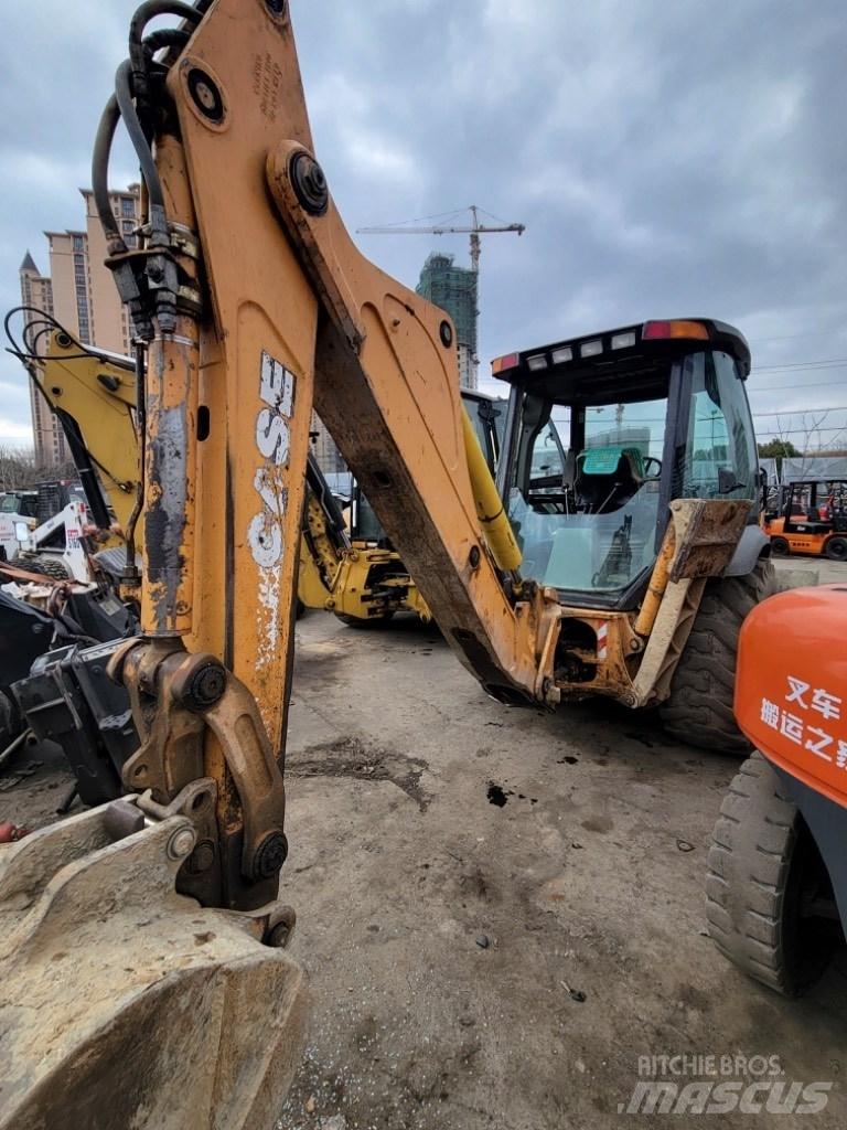 CASE 580 M TLB's