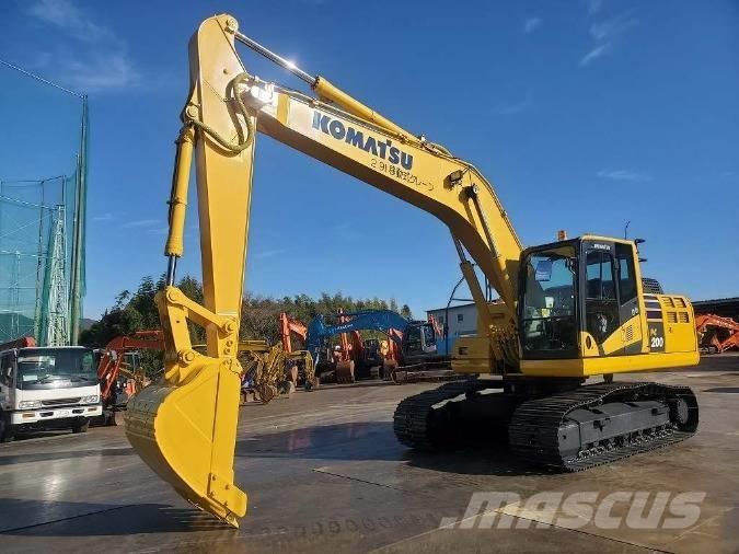 Komatsu PC 200 Crawler excavators