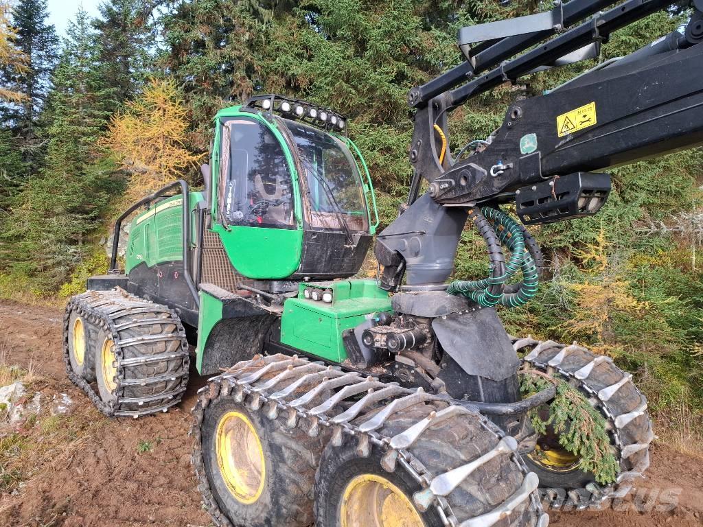John Deere 1270 G Harvesters