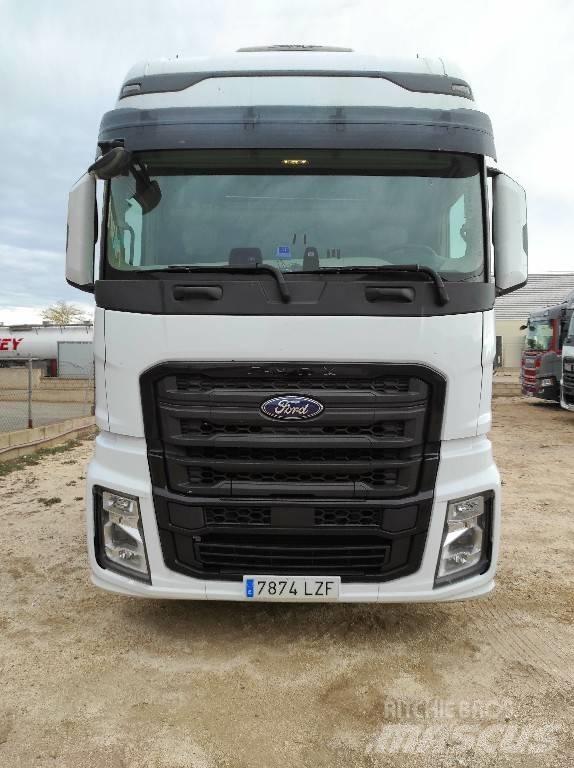 Ford F-MAX 500 Truck Tractor Units