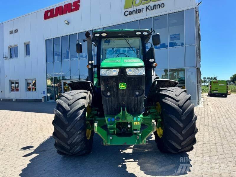 John Deere 7215 Tractors