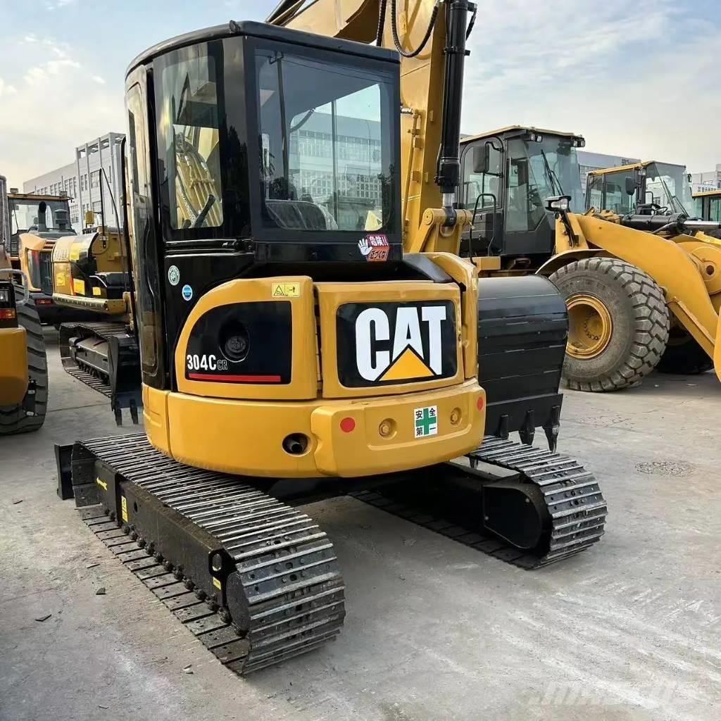 CAT 304C CR Mini excavators < 7t