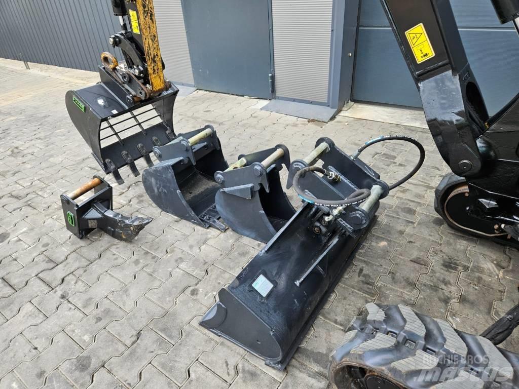 CAT 301.8 CR Mini excavators < 7t