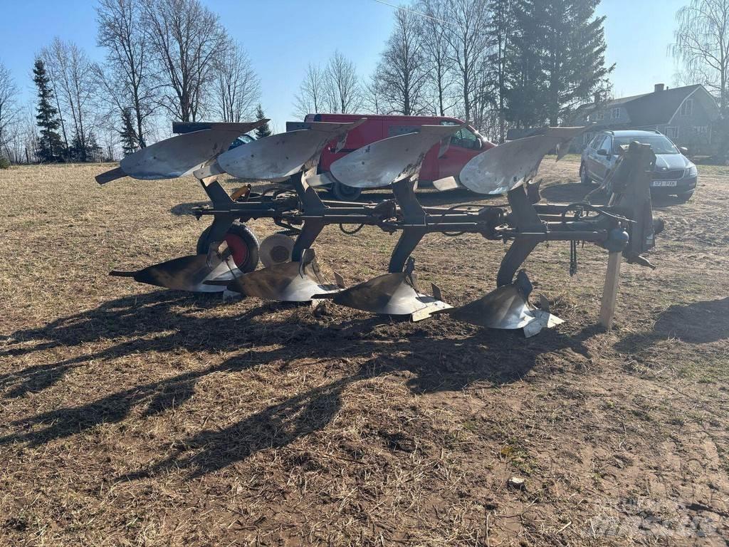 Överum Agrolux Ploughs