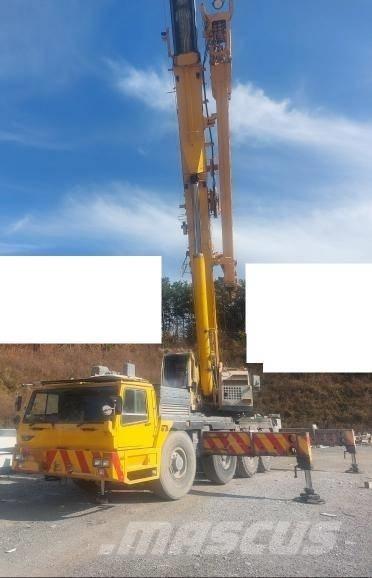 Sumitomo SA1000 All terrain cranes