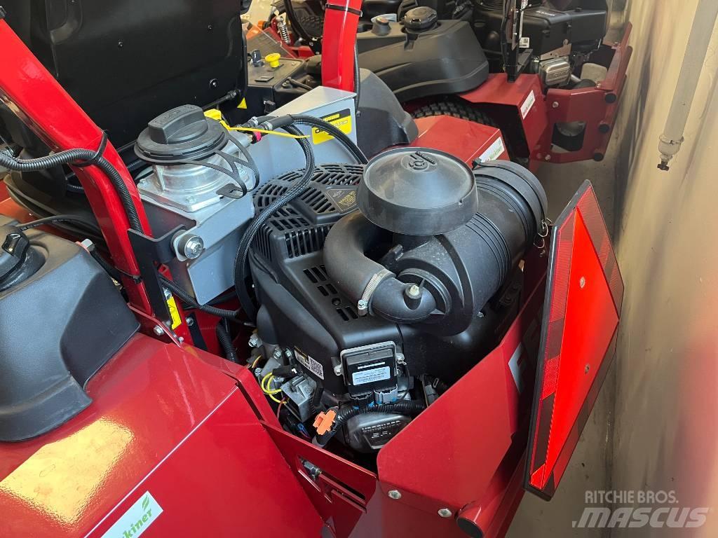 Ferris ISX 2200 Zero turn mowers