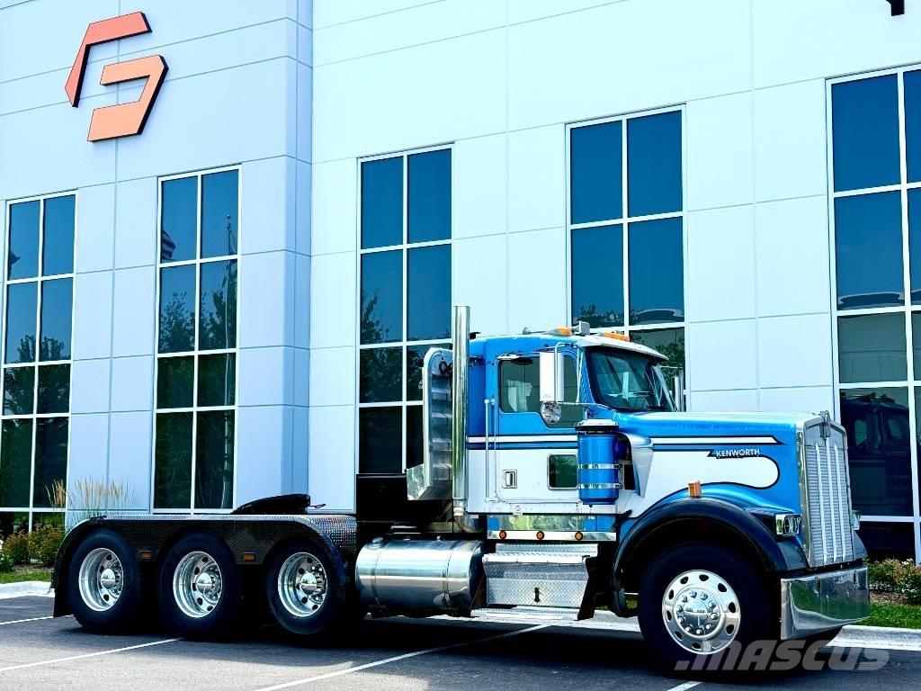 Kenworth W 900 Truck Tractor Units