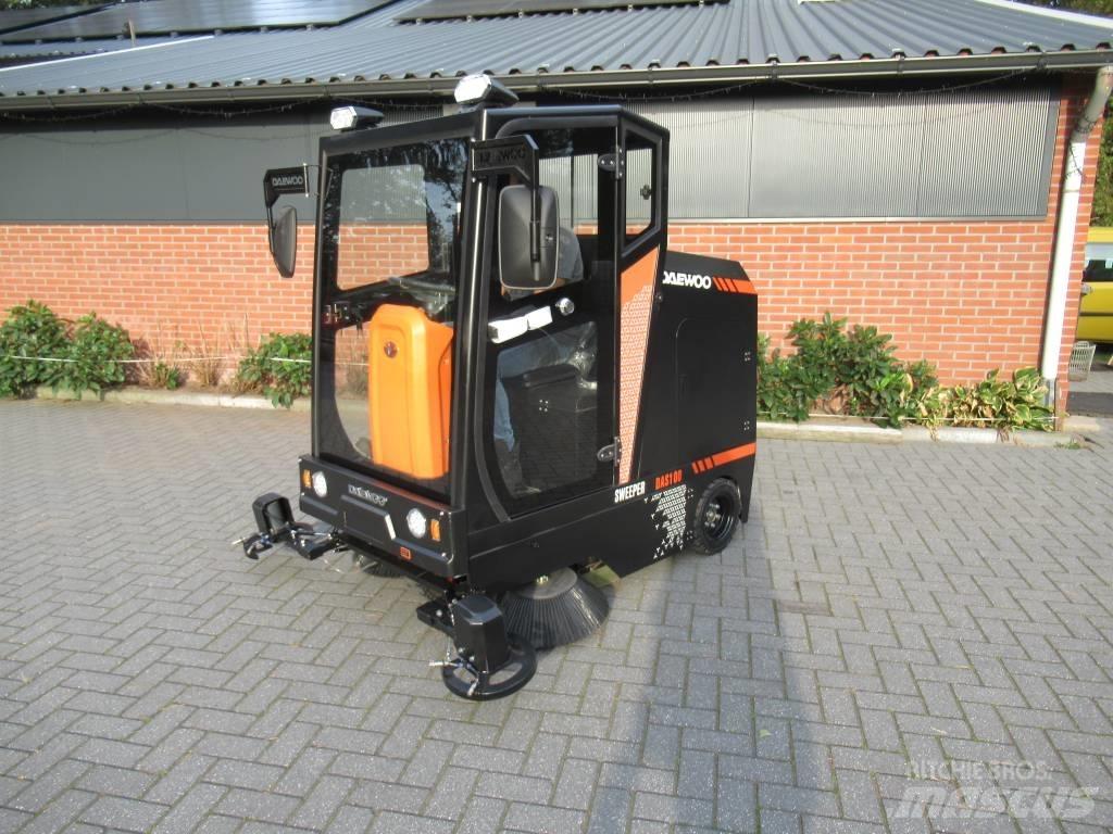 Daewoo das 100 Sweepers