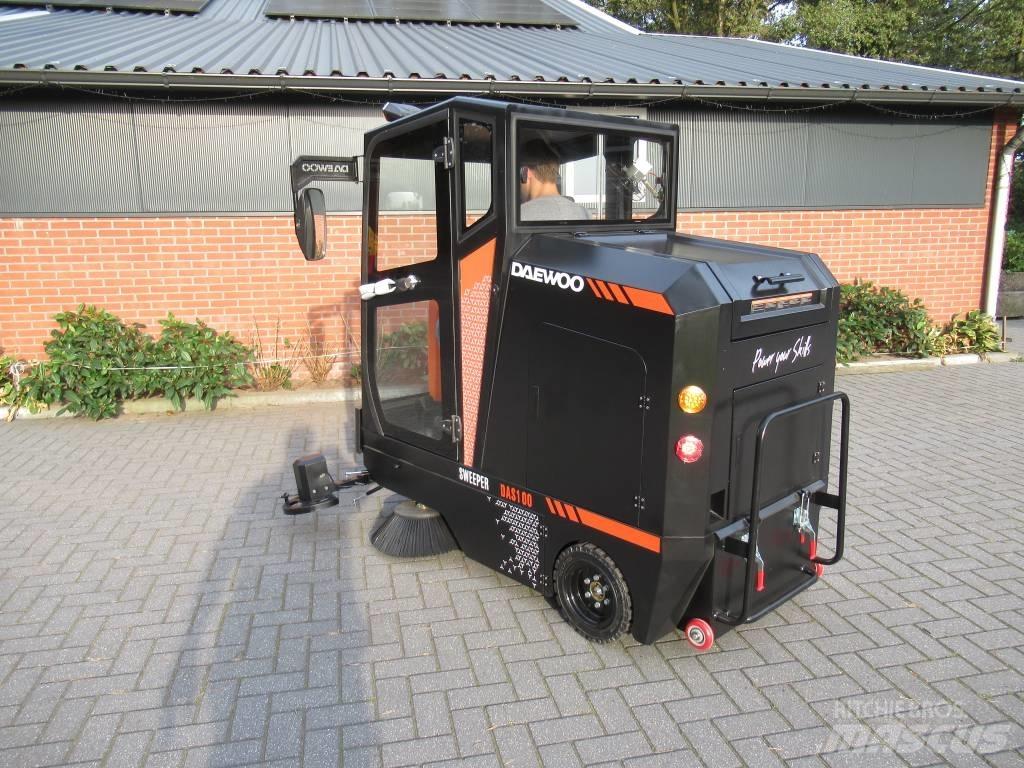 Daewoo das 100 Sweepers