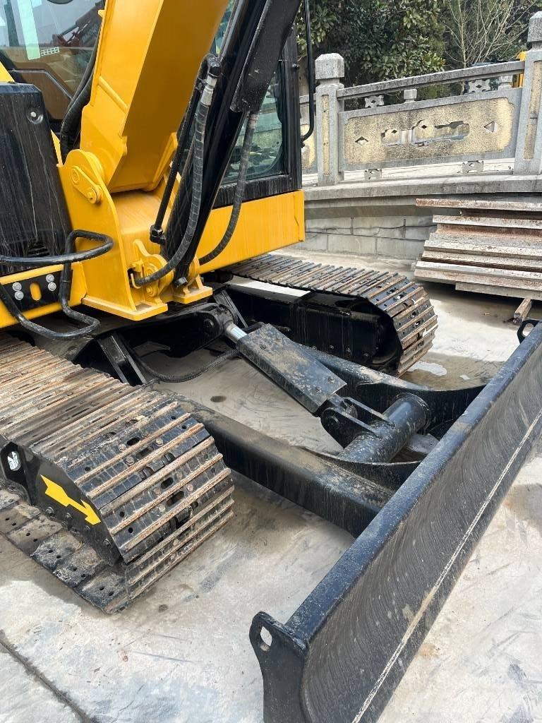 CAT 306 Mini excavators < 7t