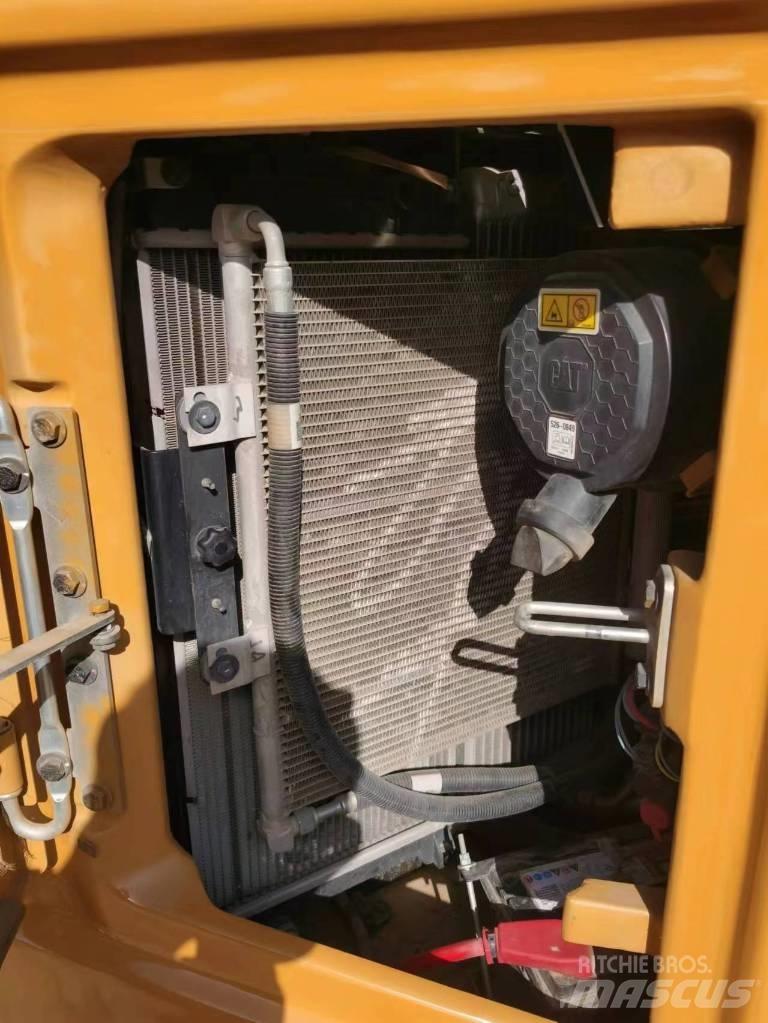 CAT 306 Mini excavators < 7t