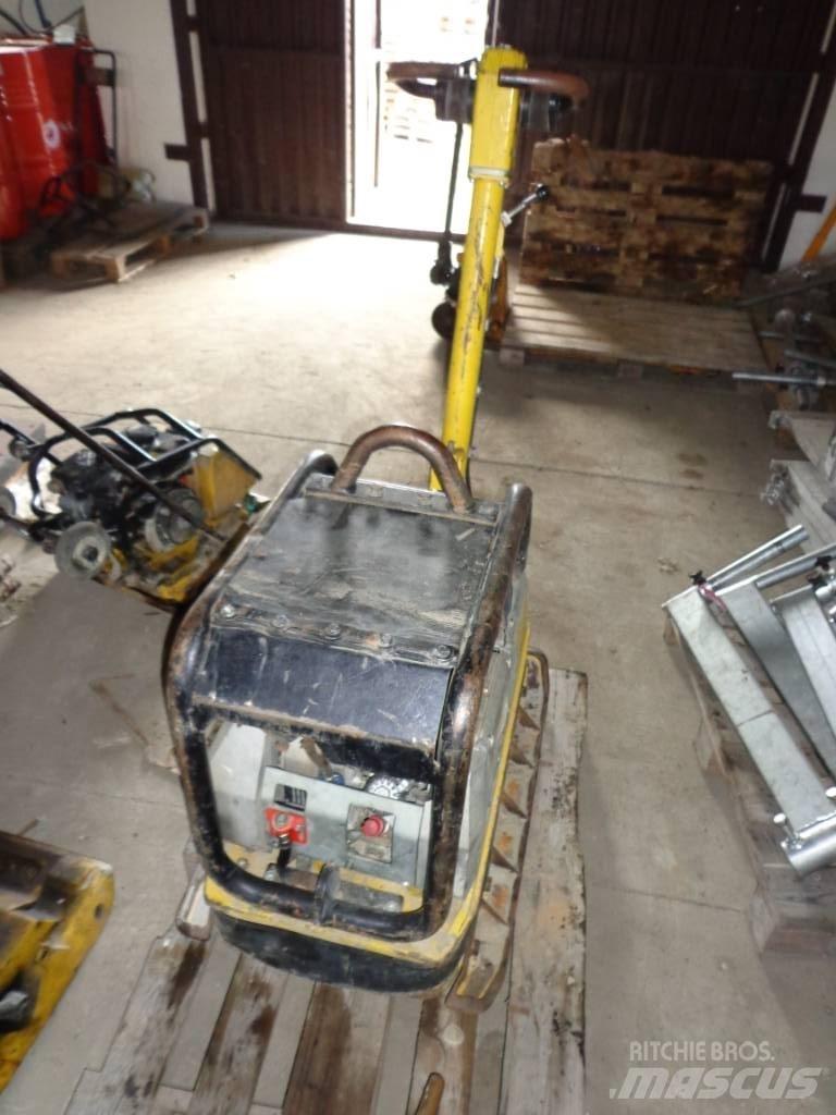 Wacker DPU4045H Vibrator compactors