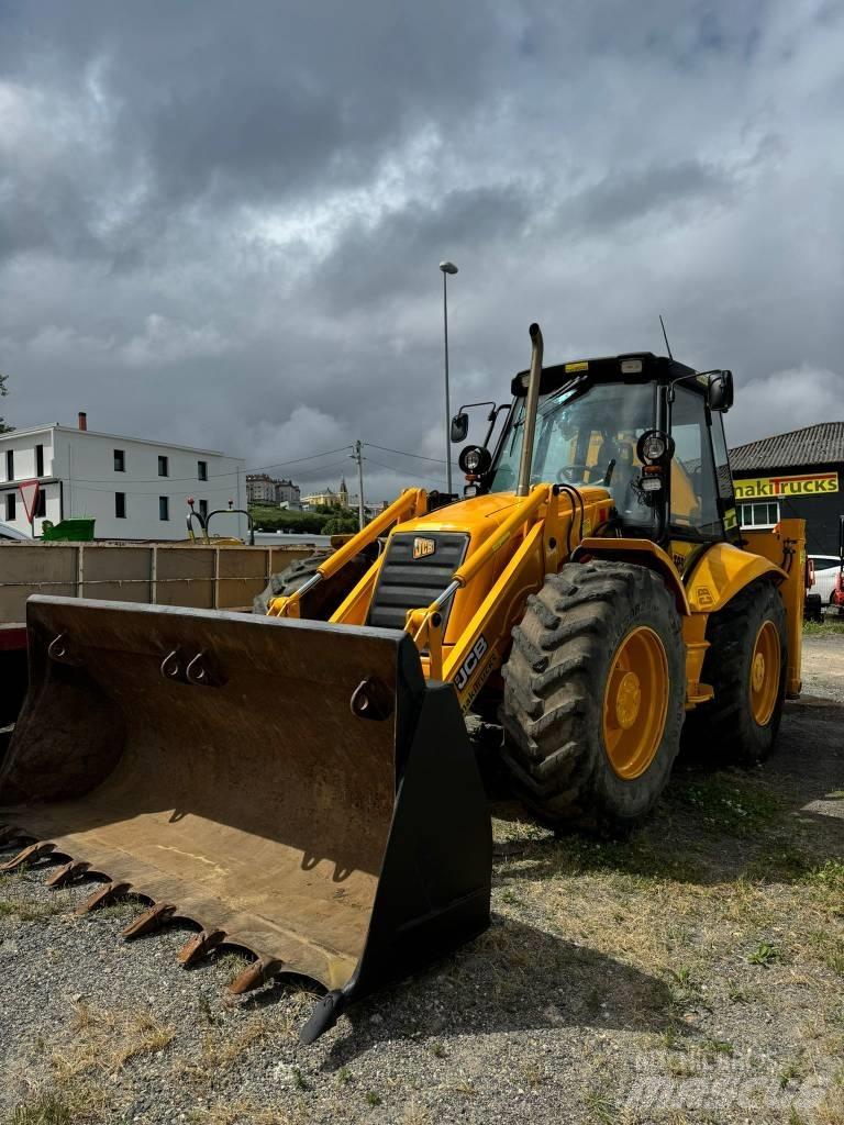 JCB 4 CX TLB's