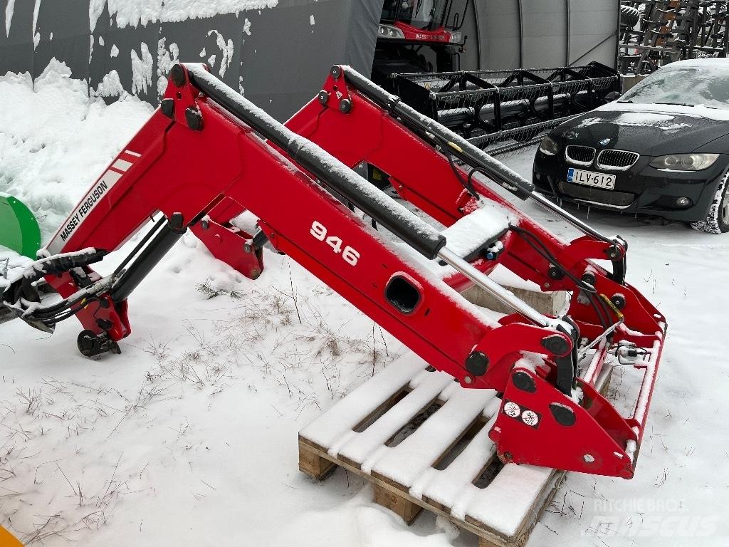 Massey Ferguson 945 FEL`s