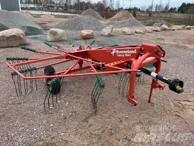 Kverneland 9043 Windrowers