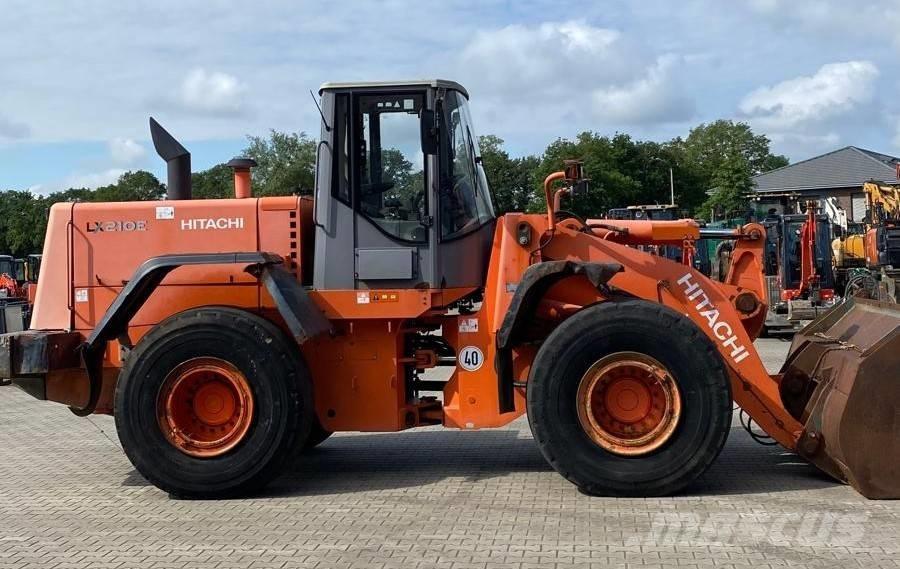 Hitachi LX 210 E Wheel loaders