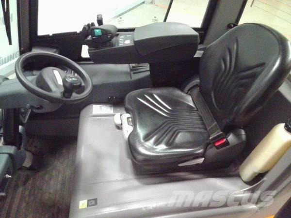 Jungheinrich EFG 220 Electric forklift trucks