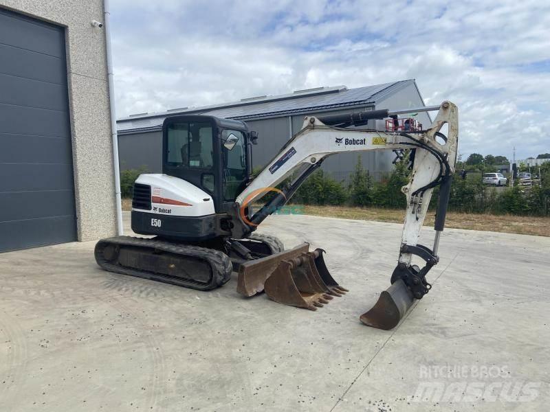 Bobcat E 50 Wheeled excavators