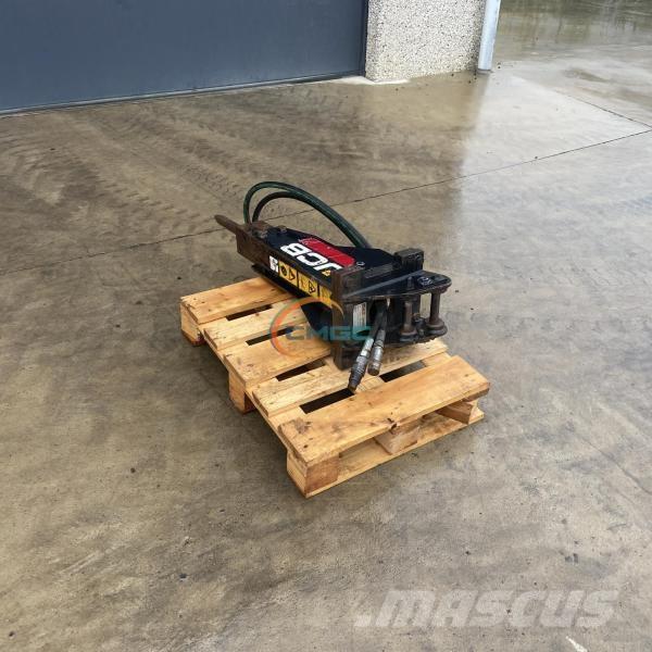 JCB HM012T Hammers / Breakers